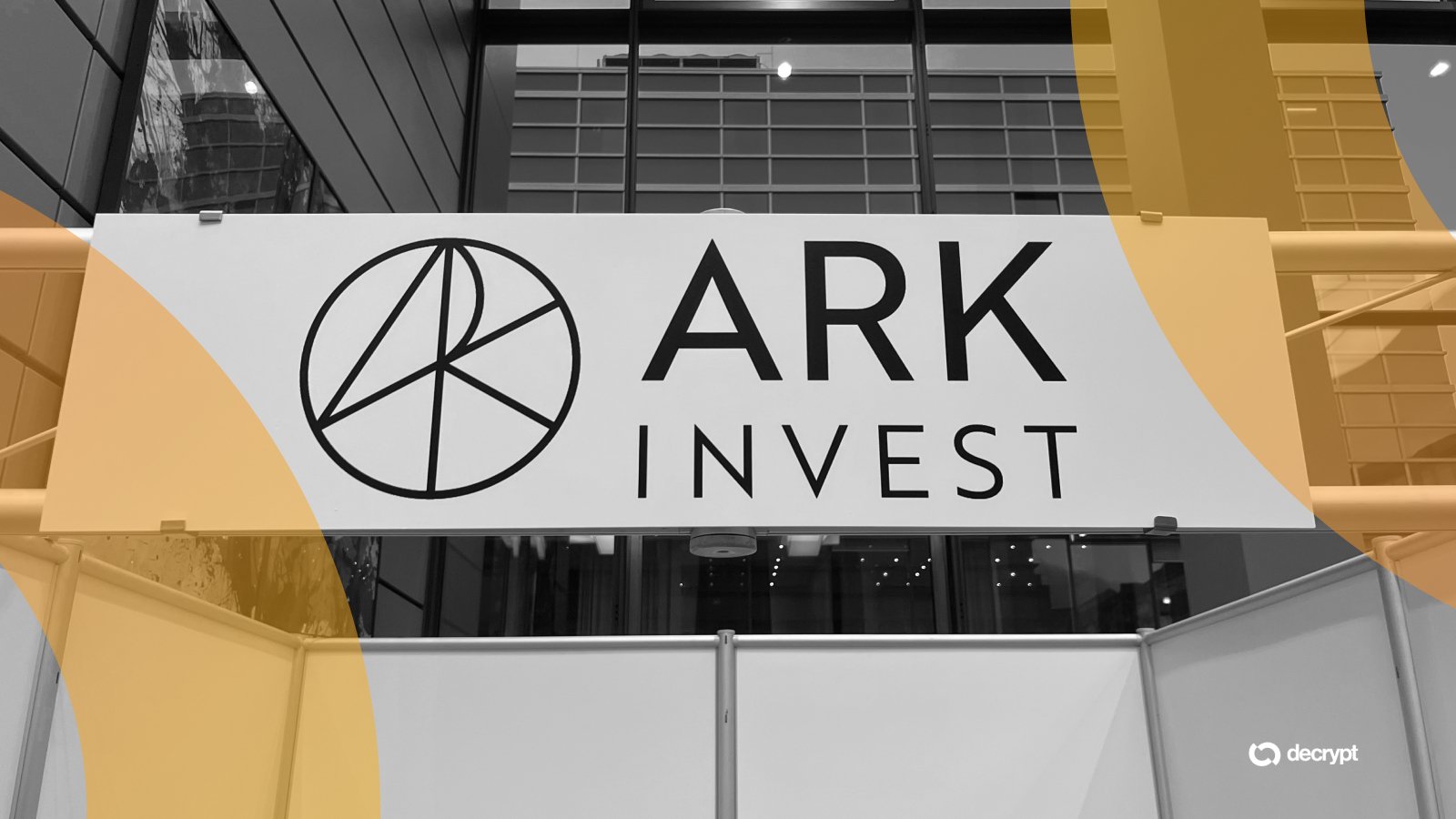 Ark Invest Pivots Strategy: $9M BitMine Purchase Signals Ethereum Confidence Amid Bitcoin Forecast Adjustment