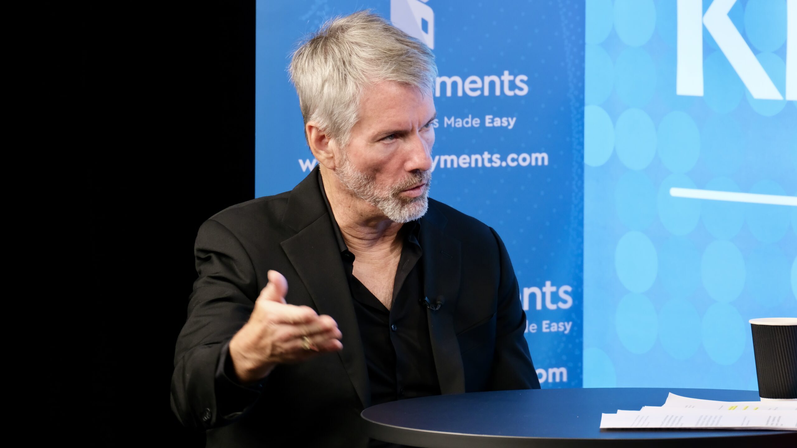 Strategy Breaks Tradition: No Monday Bitcoin Purchase as Stock Plummets Two-Thirds From All-Time High