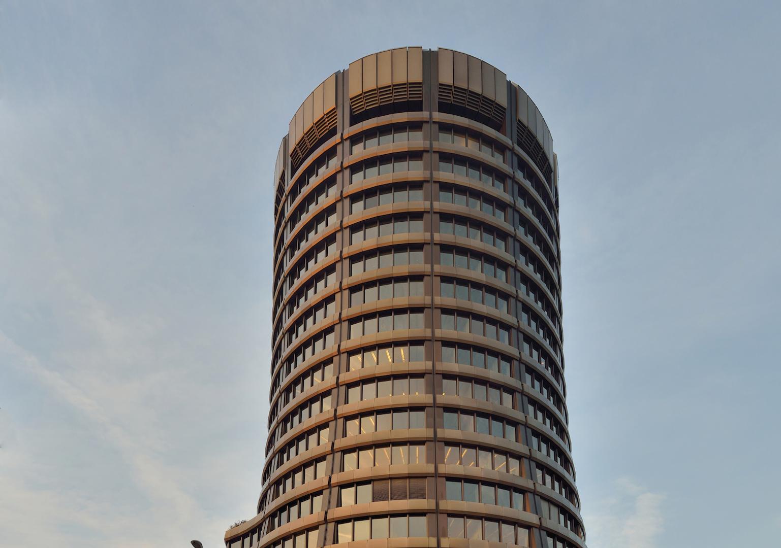 Bank for International Settlements Challenges Stablecoin 'Money' Status, Flags Growing Currency Exchange Concerns