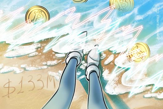 Bitcoin ETF Exodus Continues: $238M Weekly Outflows Signal Prolonged Market Pessimism