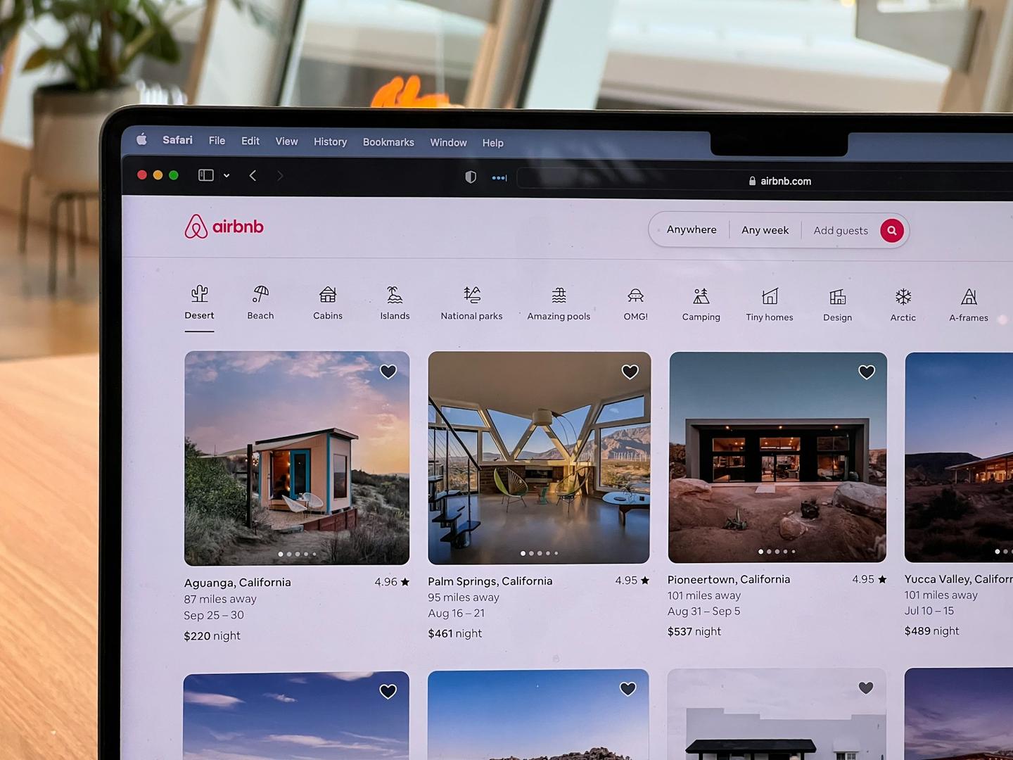 Airbnb Chief's Twitter Hacked: Fraudulent Crypto Tokenization Thread Highlights Growing Security Threats